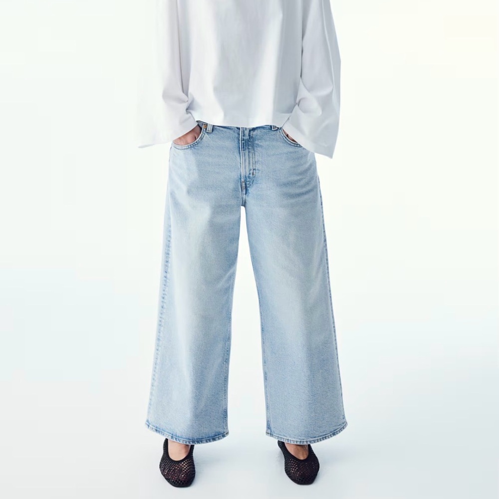 H&M Light Wash Wide Leg Jeans